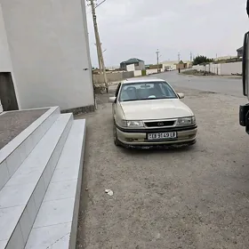 Opel Vectra 1989