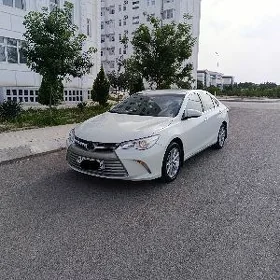 Toyota Camry 2016