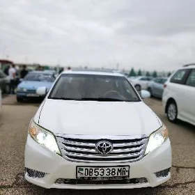 Toyota Avalon 2011