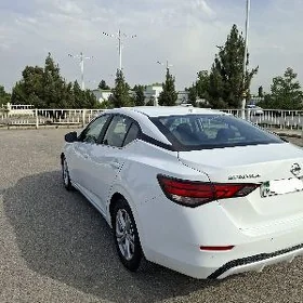 Nissan Sentra 2020