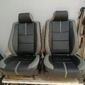 BMW E34 sideniya
