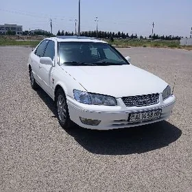 Toyota Camry 2000