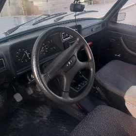 Lada 2107 2011