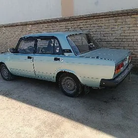 Lada 2107 2000