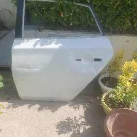 gapy Nissan senta