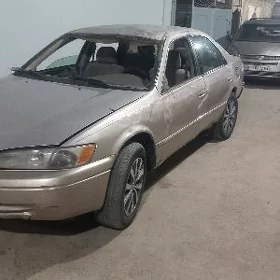 Toyota Camry 1998