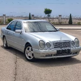 Mercedes-Benz E420 2001
