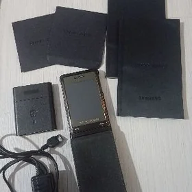 GIORGIO ARMANI Telefon