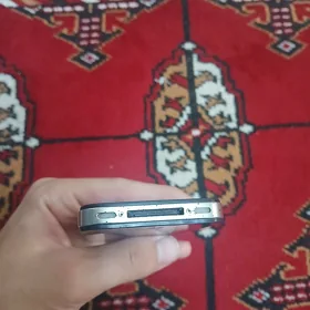 Ayfon 4 si