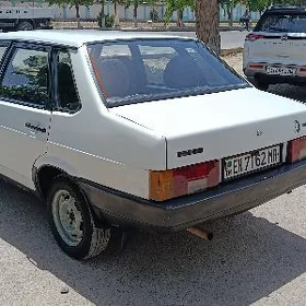 Lada 21099 2003
