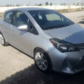 Toyota Yaris 2017