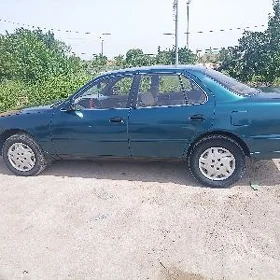 Toyota Camry 1995