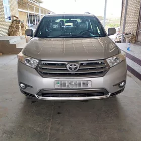 Toyota Highlander 2011