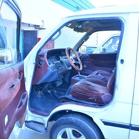 Toyota Hiace 1992