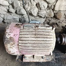 elektromator
