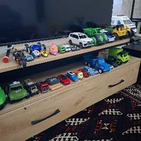 Игрушки