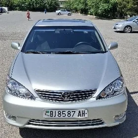 Toyota Camry 2005
