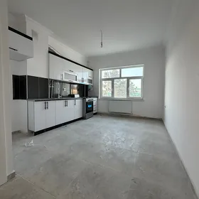 Änew Panelny 3komnat