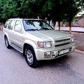 Infiniti QX4 1998