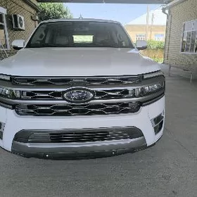 Ford Expedition 2023