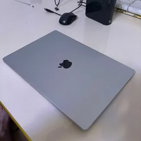 MacBook Pro M2pro