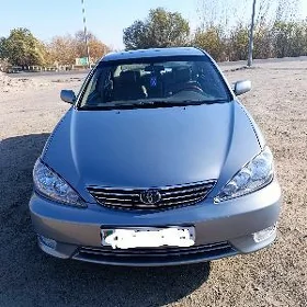 Toyota Camry 2005