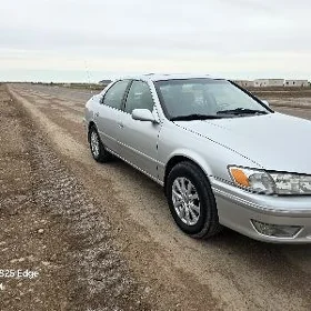 Toyota Camry 2000