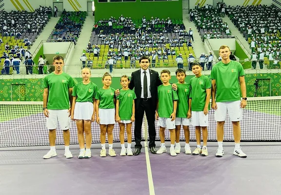 Eziz Döwletow Türkmenistanyň Tennis federasiýasynyň başlygy wezipesine gaýtadan saýlandy