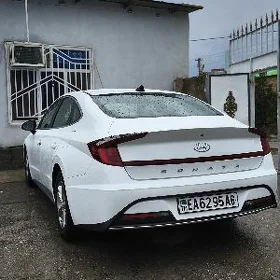 Hyundai Sonata 2021