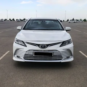 Toyota Camry 2022