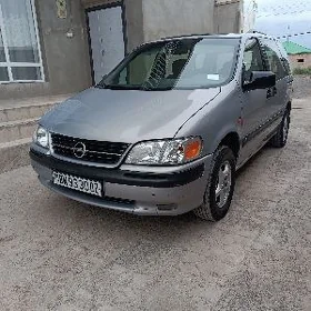 Opel Sintra 1999