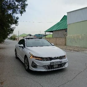 Kia K5 2021