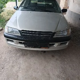 Toyota Corona 1996