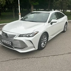 Toyota Avalon 2019