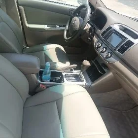 Toyota Camry 2005