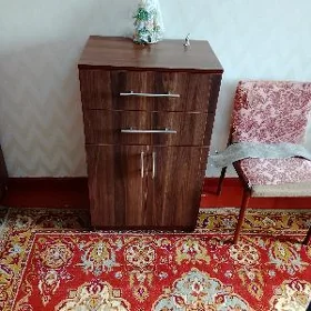 Комод 60 шир 42 глуб 100см выс