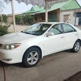 Toyota Camry 2003