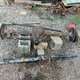 mos