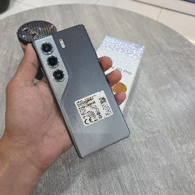 camon 40pro