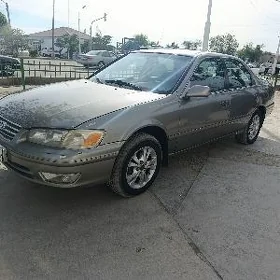 Toyota Camry 2000