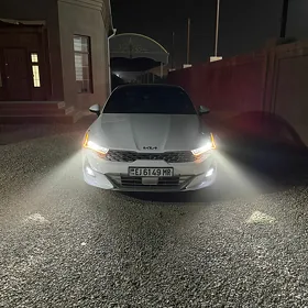 Kia K5 2021