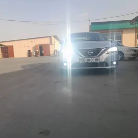Nissan Sentra 2019