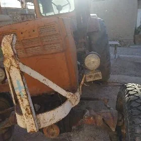 MTZ T-28 1990