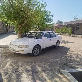 Toyota Camry 1995