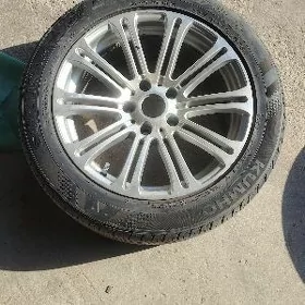 BMW diska Aýak bilen