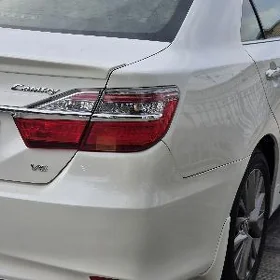 Toyota Camry 2016