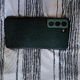 Samsung S22 256/5
