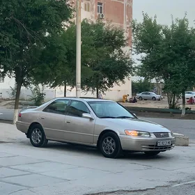 Toyota Camry 1998