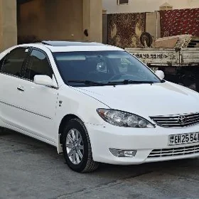 Toyota Camry 2004