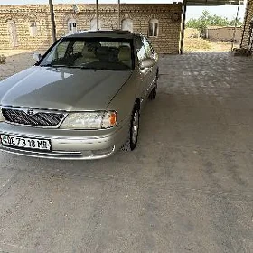 Toyota Avalon 1999